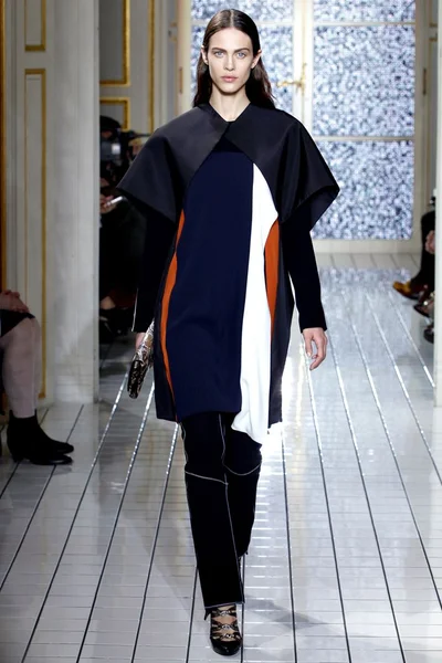Look 33